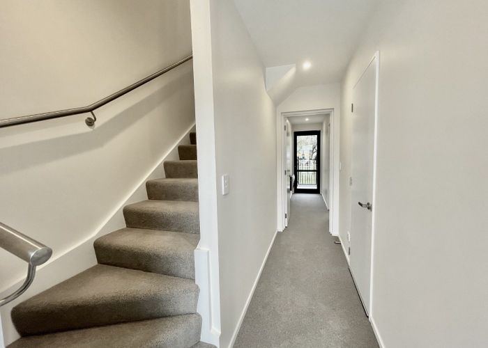  at 4/27 Harewood Road, Papanui, Christchurch City, Canterbury
