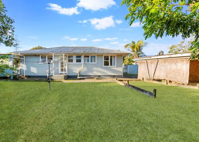  at 15 Mangos Place, Pakuranga, Manukau City, Auckland