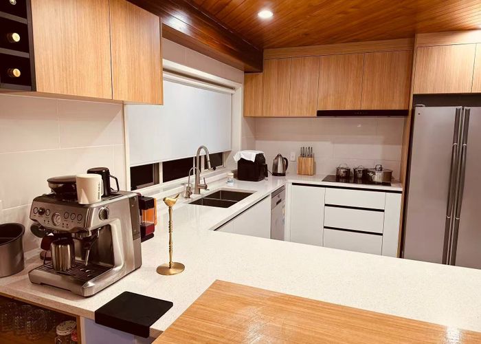  at 19 Emlyn Place, Torbay, North Shore City, Auckland