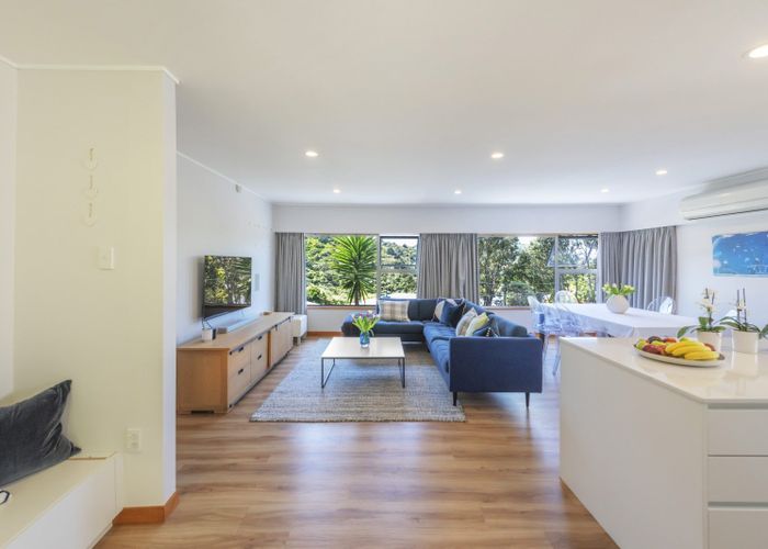  at 77 Spencer Street, Crofton Downs, Wellington