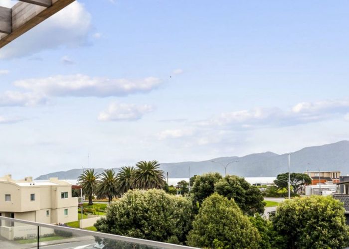  at 384D Kapiti Road, Paraparaumu Beach, Kapiti Coast, Wellington