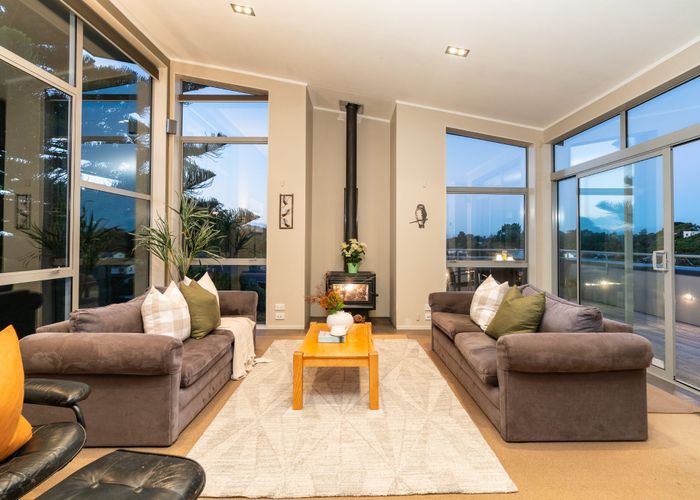  at 25 Rainbow Court, Raumati South, Kapiti Coast, Wellington