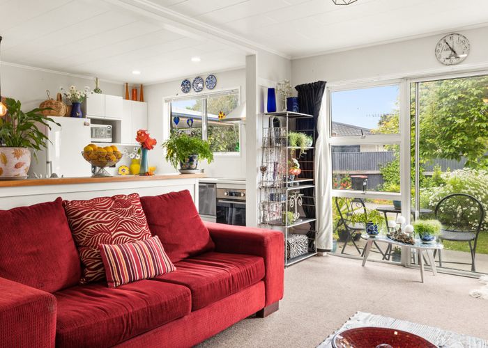  at 2/89 Meeanee Road, Taradale, Napier