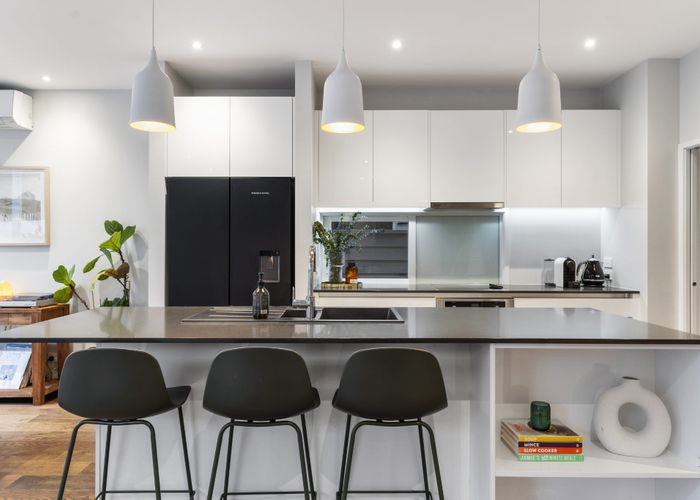  at 1/26 Newell Street, Point Chevalier, Auckland 