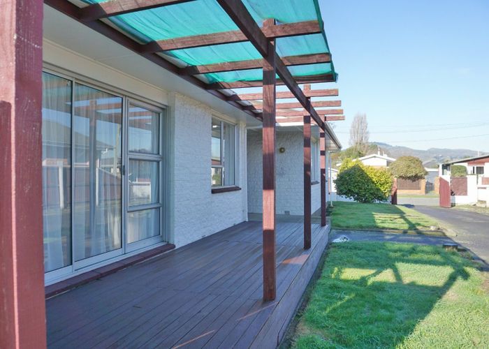  at 9 Greenpark Street, Hoon Hay, Christchurch City, Canterbury