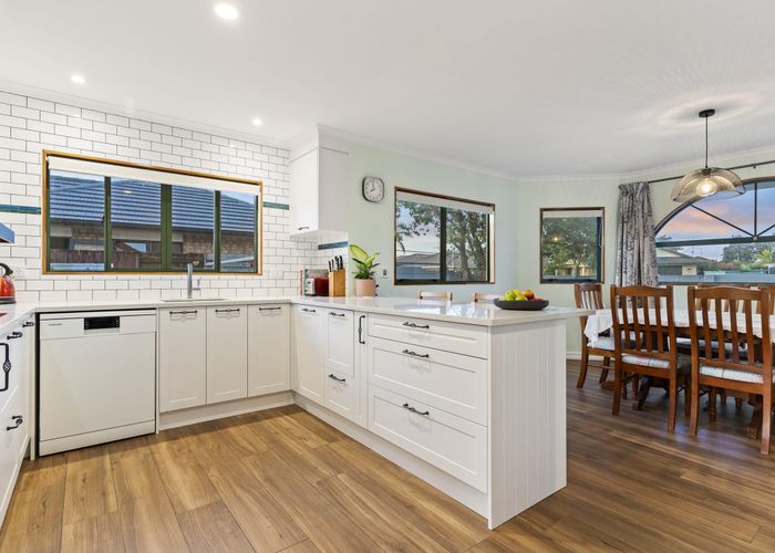  at 42 Bahamas Key, Papamoa Beach, Papamoa