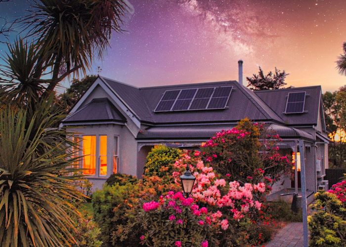  at 52 Eglington Road, Mornington, Dunedin, Otago