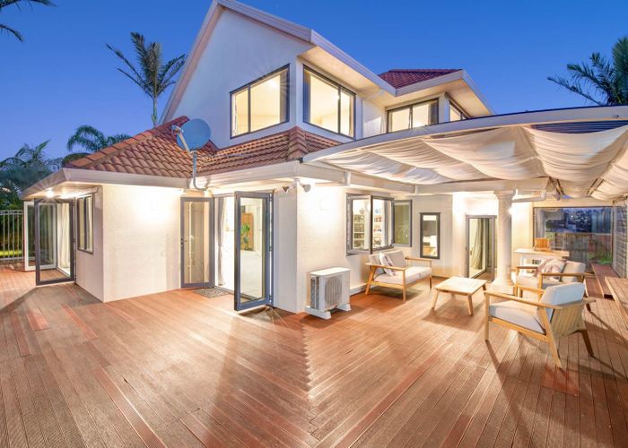  at 5 Kahala Place, West Harbour, Waitakere City, Auckland