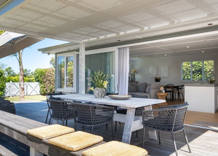 For sale 19 Harper Road, Waimarama, Hastings, Hawke's Bay homes.co.nz