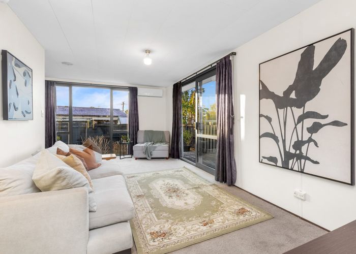  at 1/8 Marinich Drive, Ranui, Waitakere City, Auckland