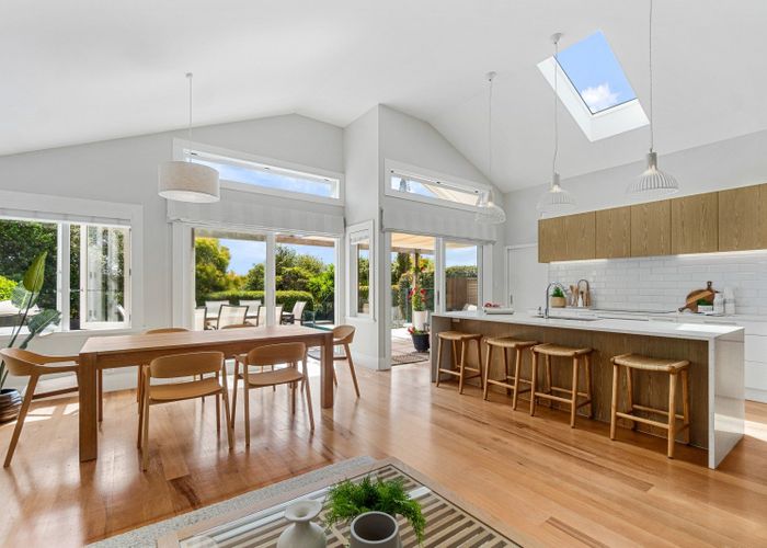  at 32 Truro Road, Sandringham, Auckland