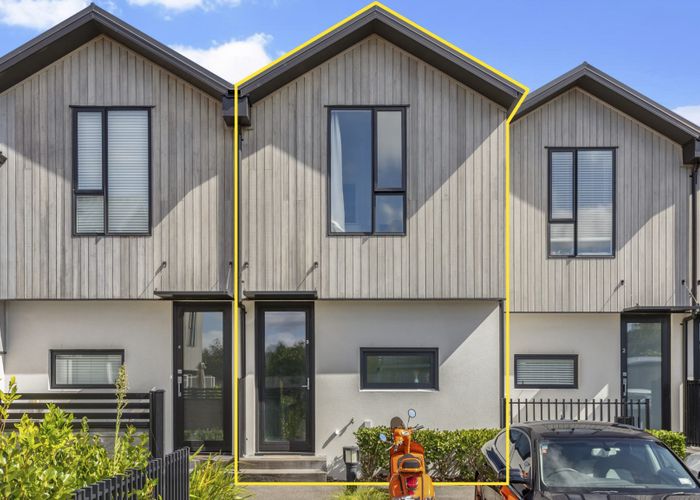  at 3/17 Powell Street, Avondale, Auckland