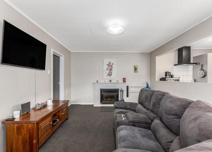  at 42 Wood Street, Wainuiomata, Lower Hutt, Wellington