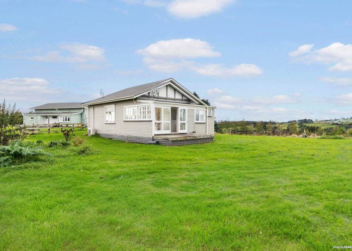  at 8 Colbeck Road, Waiuku, Franklin, Auckland