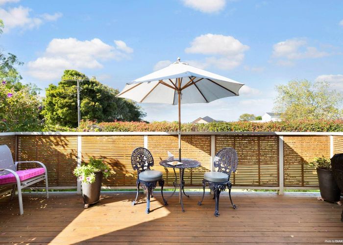  at 42 Colombo Road, Waiuku, Franklin, Auckland