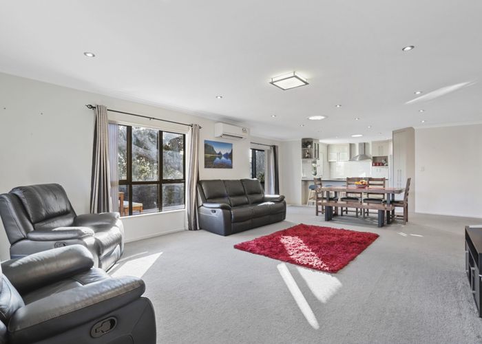  at 87A Wallace Road, Mangere Bridge, Auckland