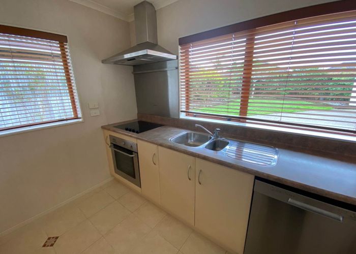  at 17 Lilybank Crescent, East Tamaki, Manukau City, Auckland