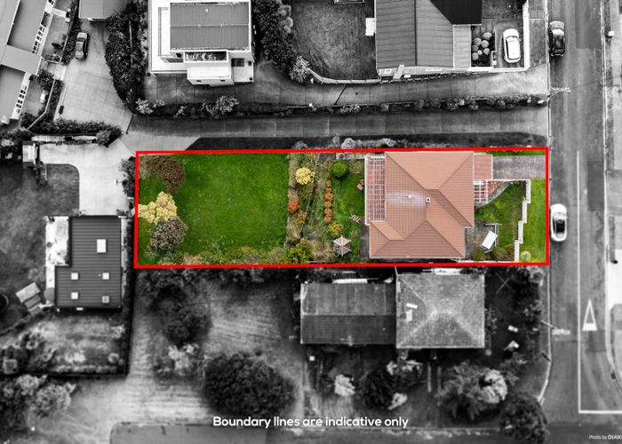  at 4 Pine Ridge Terrace, Hauraki, Auckland