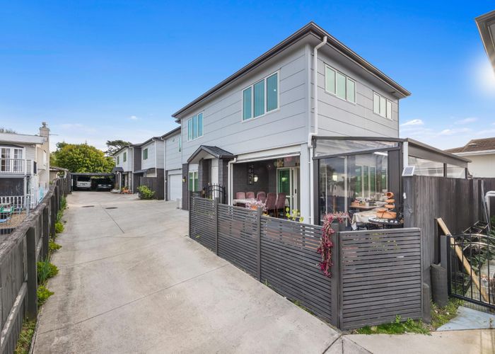 at 34A McInnes Road, Weymouth, Auckland