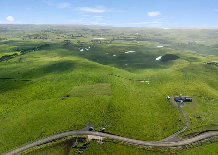  at 177 Rehutai Road, Baylys Beach, Kaipara, Northland