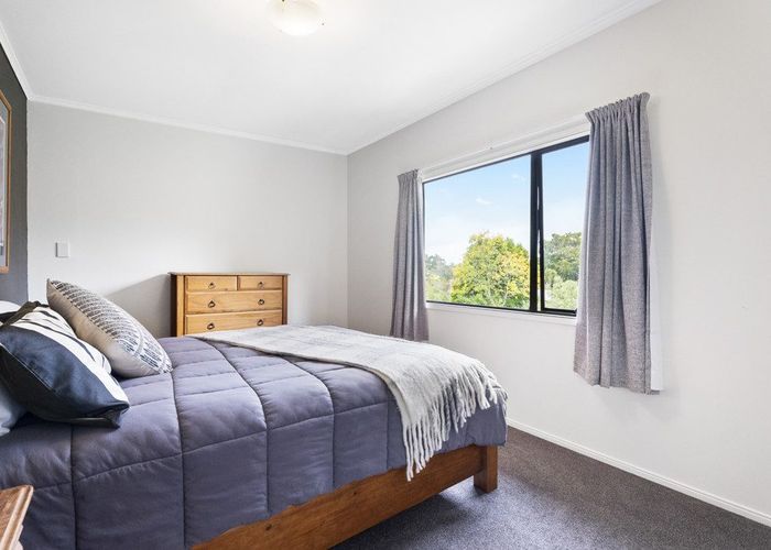  at 46 Brian Crescent, Stanmore Bay, Whangaparaoa
