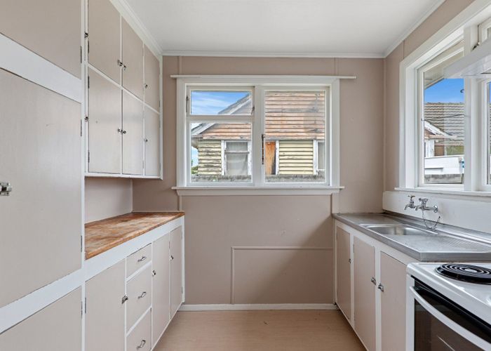  at 14 Ealing Street, Northcote, Christchurch City, Canterbury