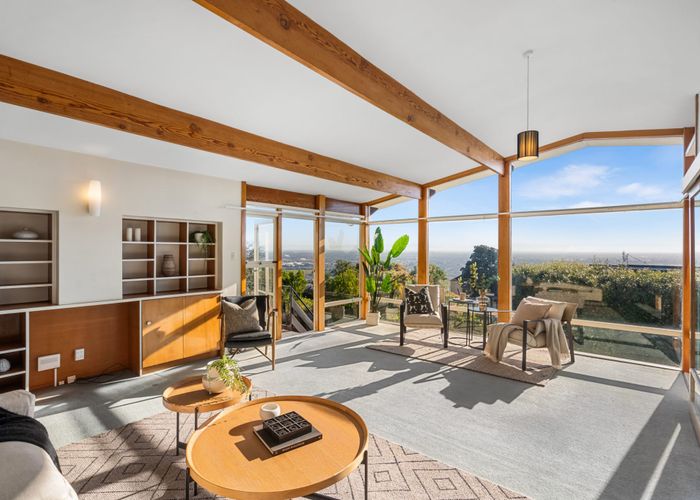  at 304 Cannon Hill Crescent, Mount Pleasant, Christchurch City, Canterbury