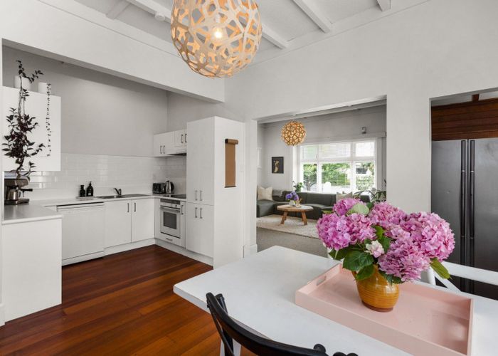  at 406 Pepper Street, Saint Leonards, Hastings