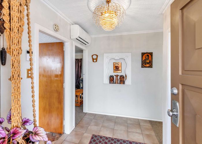  at 10 Westerleigh Street, Bishopdale, Christchurch