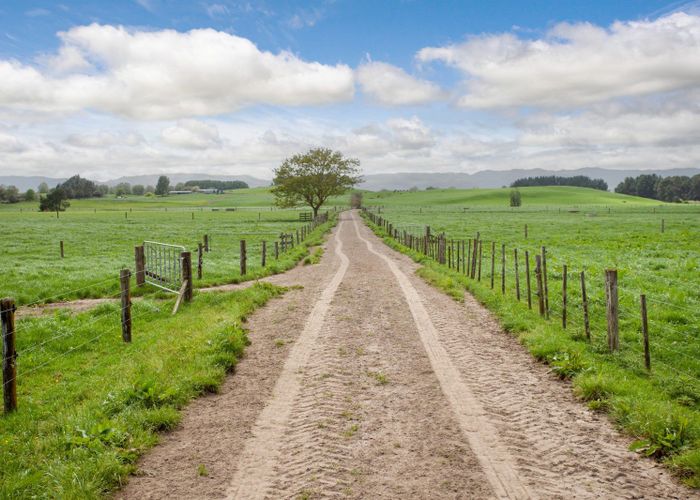  at 75 Carmichael Road, Tirau