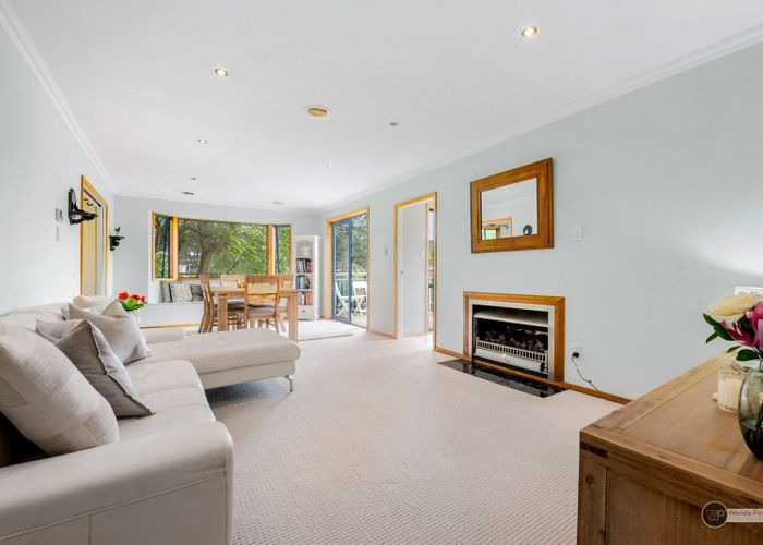 For sale 41 Poole Crescent, Wainuiomata, Lower Hutt, Wellington