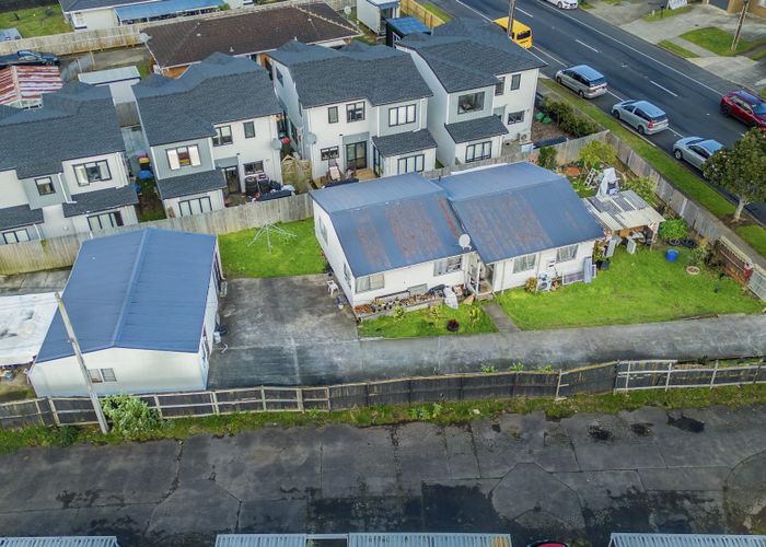  at 12 Gray Avenue, Mangere East, Manukau City, Auckland