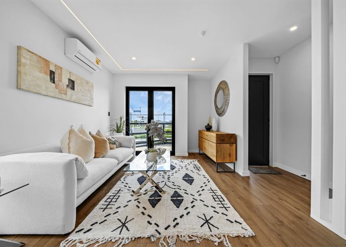  at 45 Parish Dr, Milldale, Rodney, Auckland