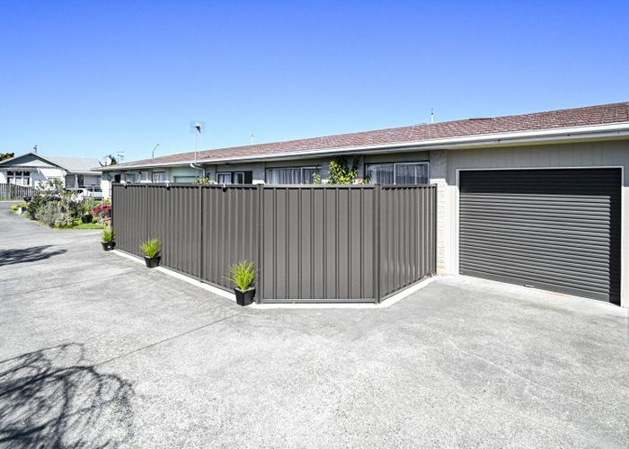  at 2/408 McLean Street, Saint Leonards, Hastings, Hawke's Bay