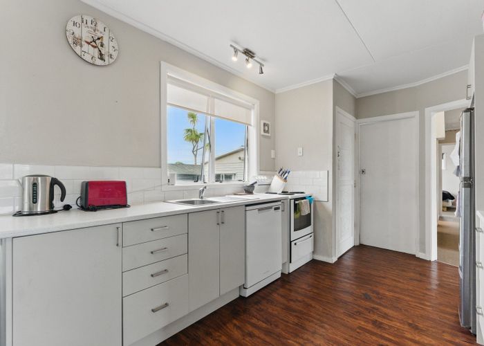  at 28 Miro Street, Castlecliff, Whanganui, Manawatu / Whanganui
