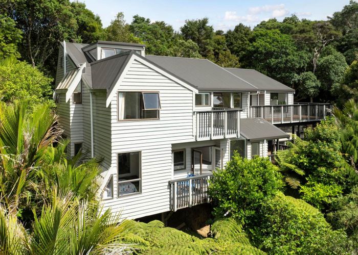  at 48 Tinopai Road, Titirangi, Auckland
