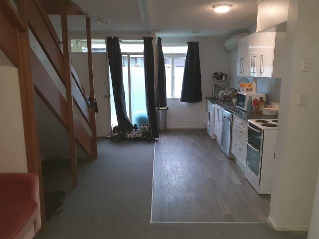  at 11e Britannia Street, Petone, Lower Hutt, Wellington
