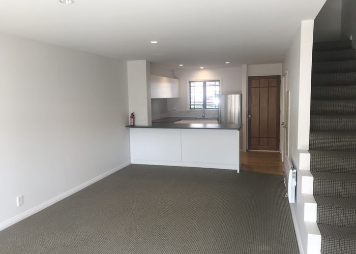  at 4/31 Marriner Street, Sumner, Christchurch City, Canterbury