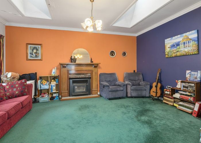  at 15 Ferry Road, Days Bay, Lower Hutt