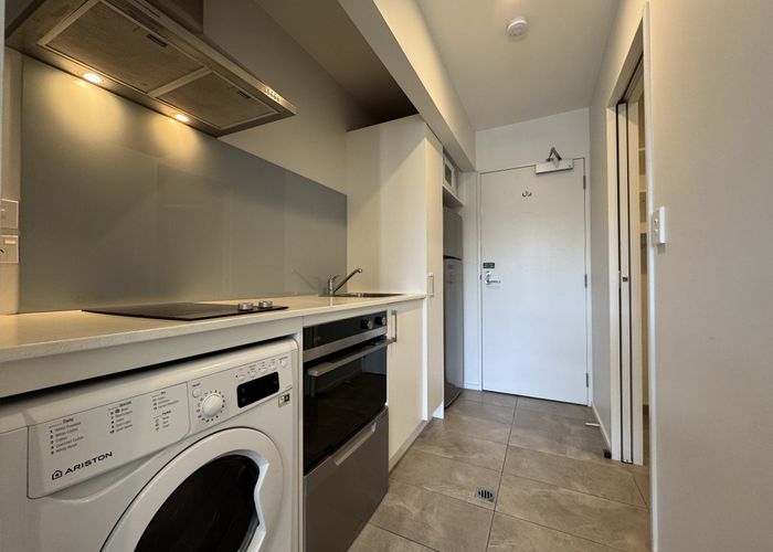  at 15b/17 Bunyan Street, Waltham, Christchurch City, Canterbury