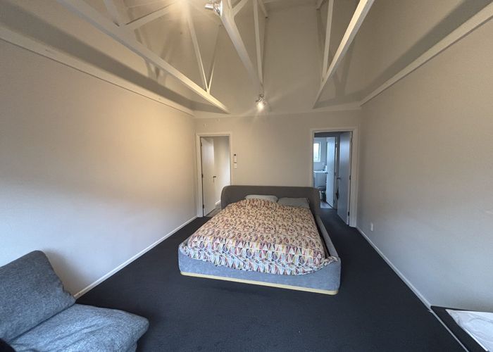  at 2/80 Purchas Street, St. Albans, Christchurch City, Canterbury