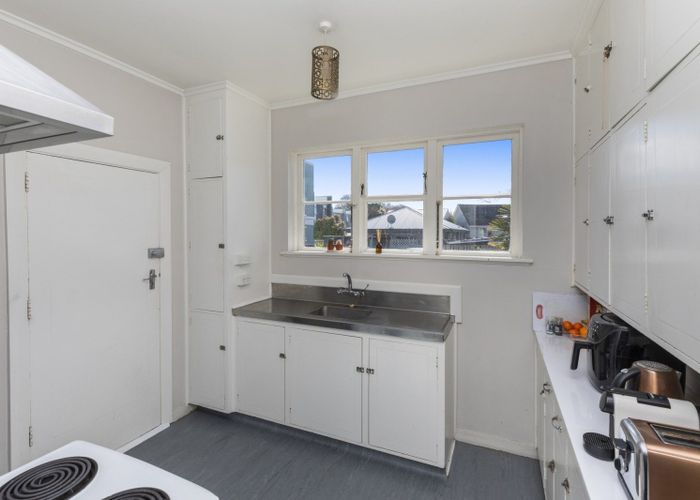  at 15 Centennial Avenue, Riccarton, Christchurch City, Canterbury