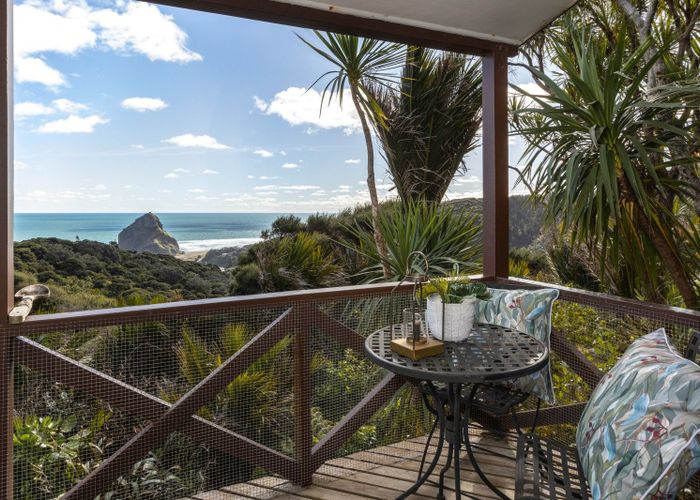  at 22 Pendrell Road, New Lynn