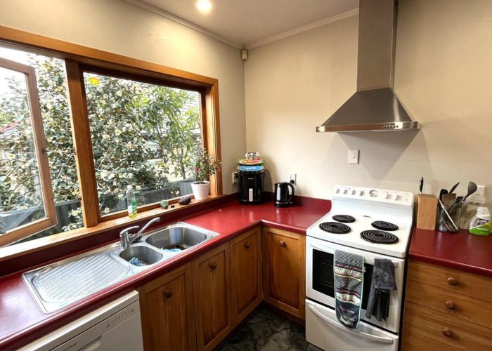  at 6 Marne Street, Hokowhitu, Palmerston North, Manawatu / Whanganui