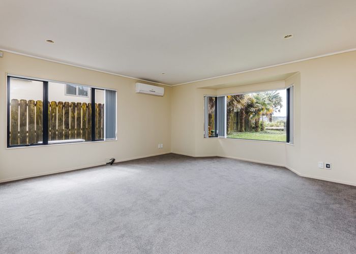  at 110 Chapel Road, Flat Bush, Auckland