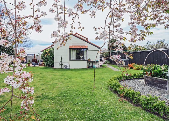  at 406A Frederick Street West, Mahora, Hastings, Hawke's Bay