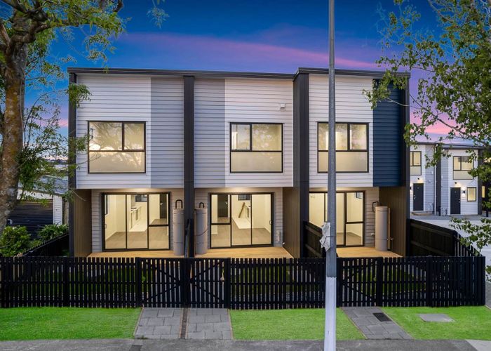 at 17 Barneys Farm Road, Manurewa, Manukau City, Auckland