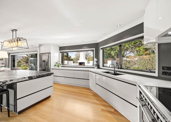  at 43 Valley Road, Pukekohe, Pukekohe