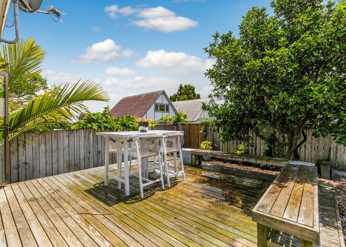  at 3/9 Nelson Street, Papakura, Auckland