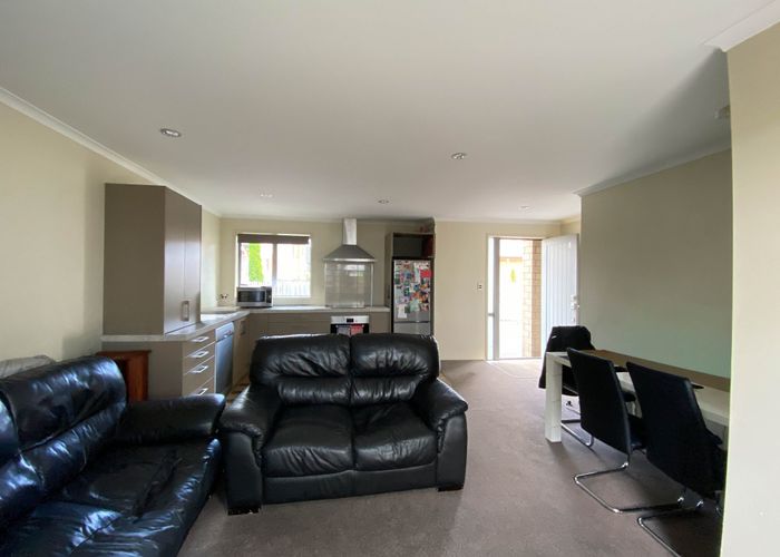  at 2/34 Fifth Avenue, Enderley, Hamilton, Waikato